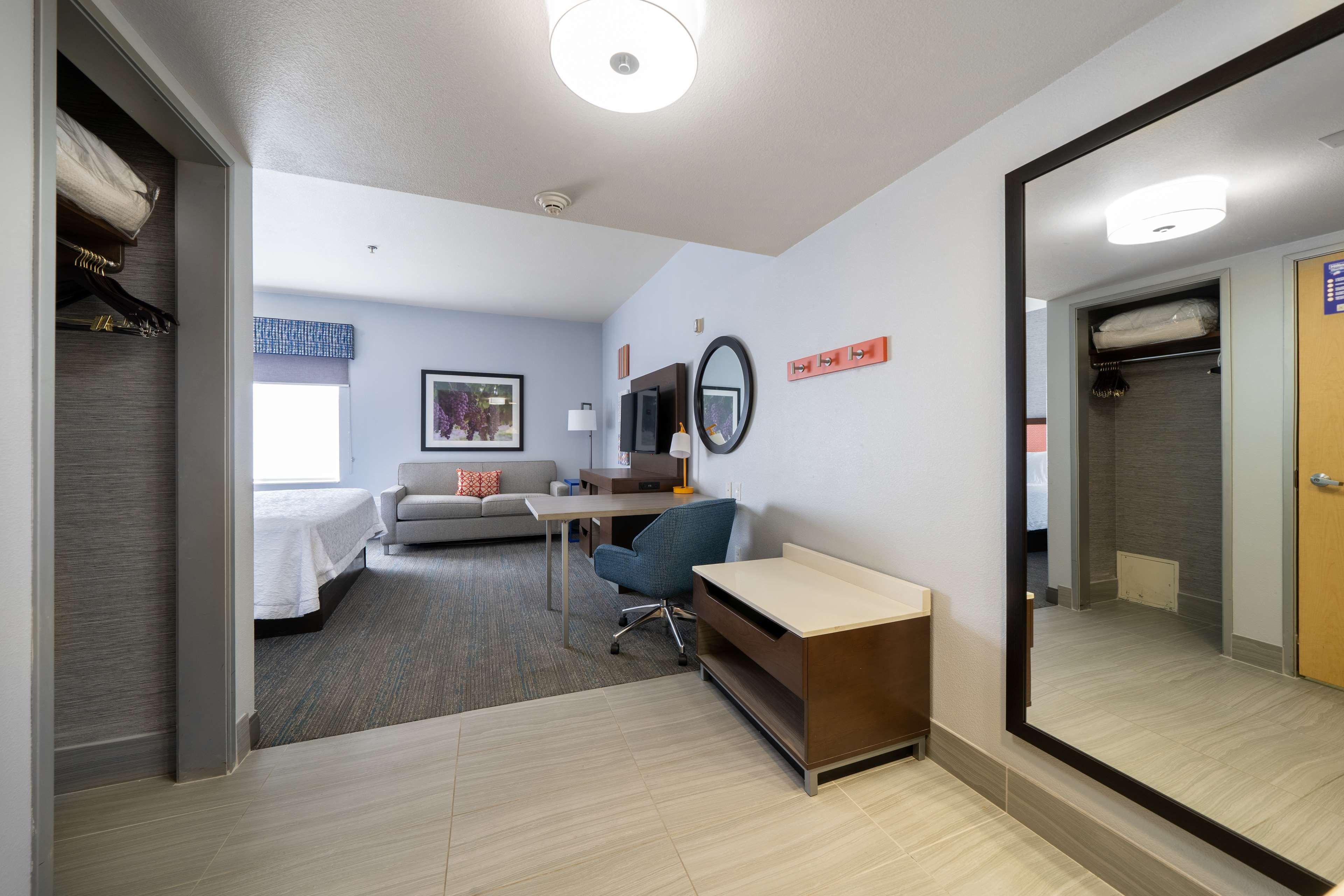 Hampton Inn & Suites Modesto - Salida Exterior photo